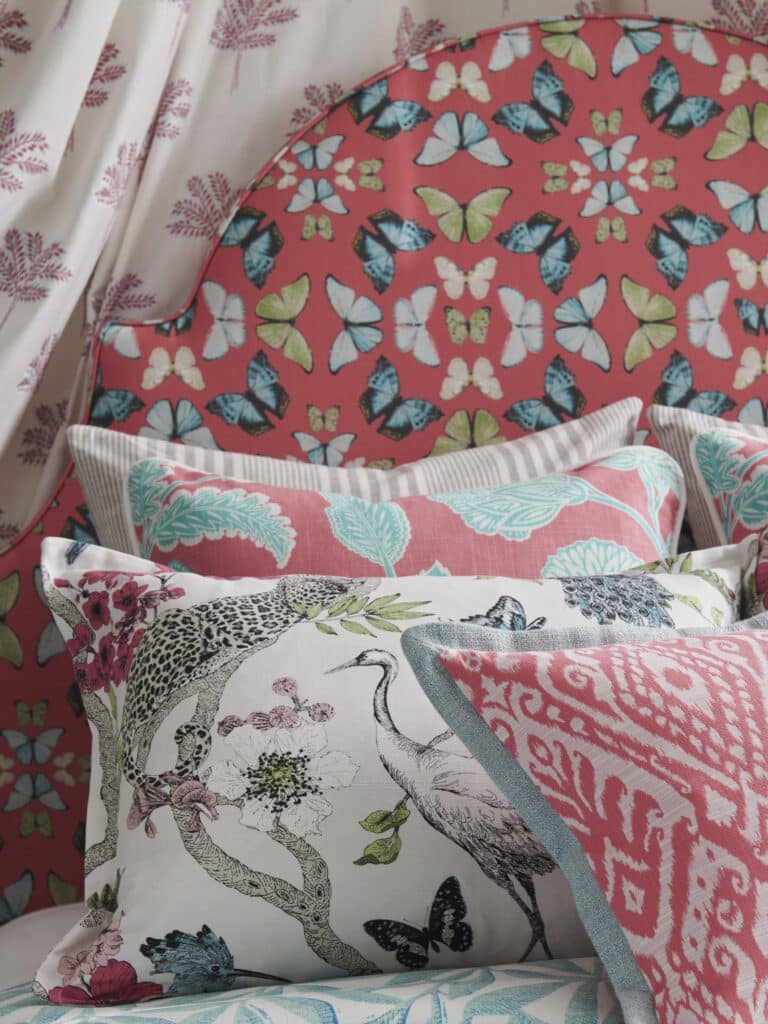 Decorative pillows with birds
